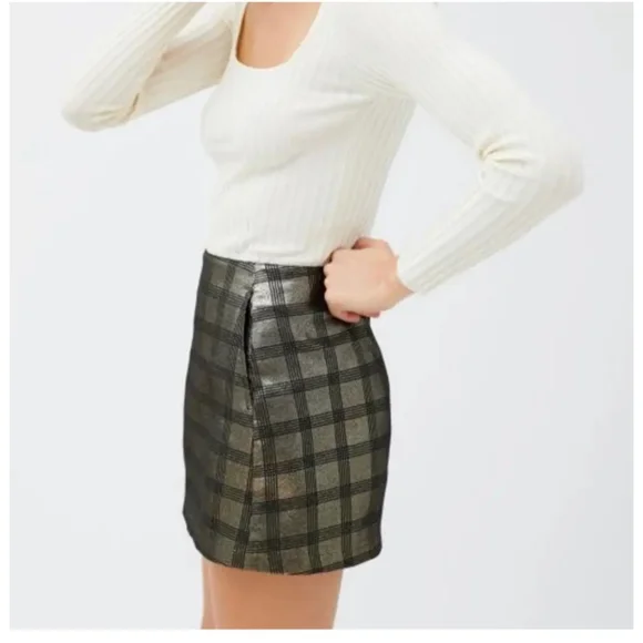 Urban Outfitters Jackie Paid Pelmet Mini Skirt NWT size M - Picture 2 of 4